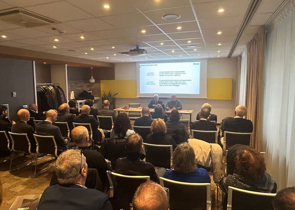Dasù e Alessandro Farina a parlare di Droni al Convegno UNAI per Amministratori di Condominio (Milano)